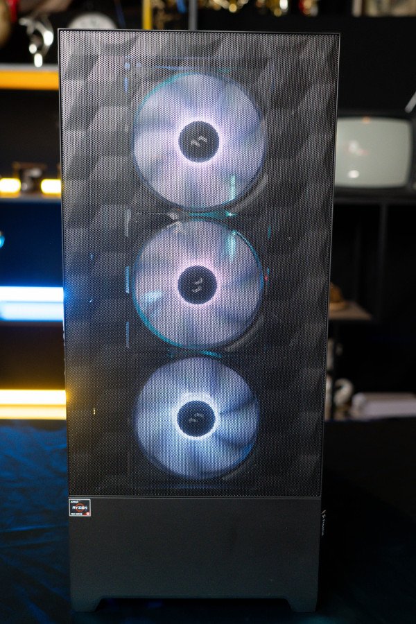 41714.jpg Računar DSCL Ryzen 9 7900X/64GB/M.2 2TB/RTX5080 16GB/1050W - Slika 4