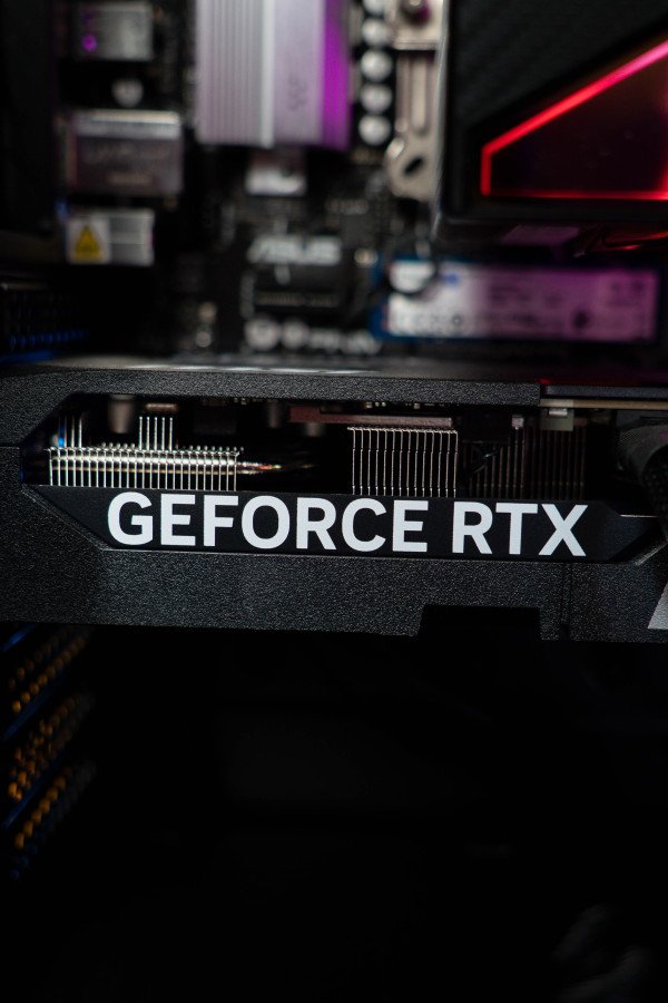 41717.jpg Računar DSCL Ryzen 9 7900X/64GB/M.2 2TB/RTX5080 16GB/1050W - Slika 8